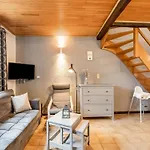 Holiday home With Garden, Lessive Rochefort