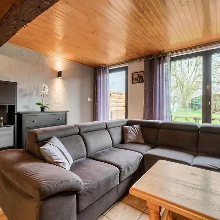 Holiday home In Lessive Close To