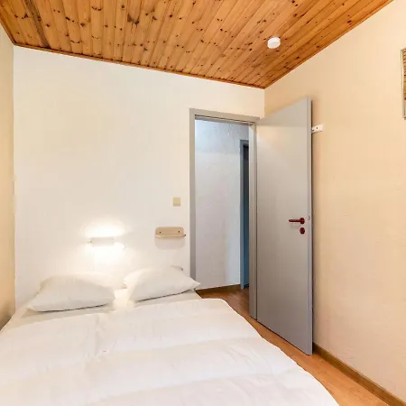 Сasa de vacaciones In Lessive Close To