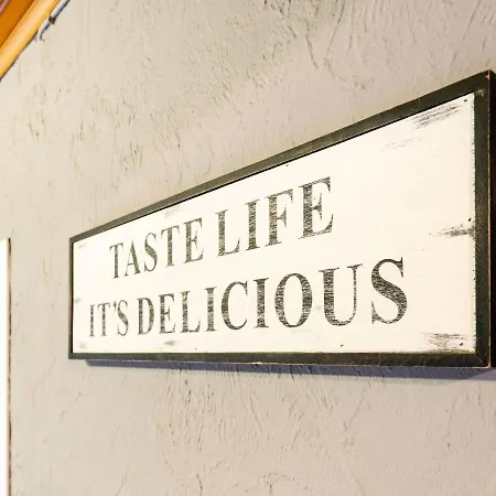 Holiday home In Lessive Close To Rochefort