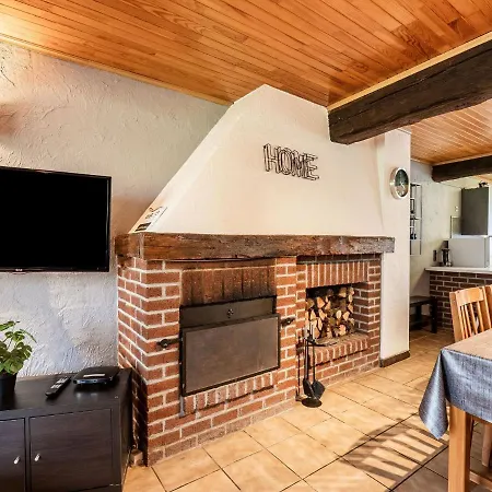 Holiday home In Lessive Close To *